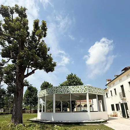 Il Sambuco - Relais And Wellness فندق